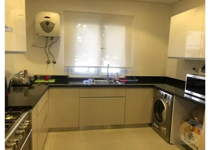 IVilla for rent in Mountain View Hyde Park fitted kitchen