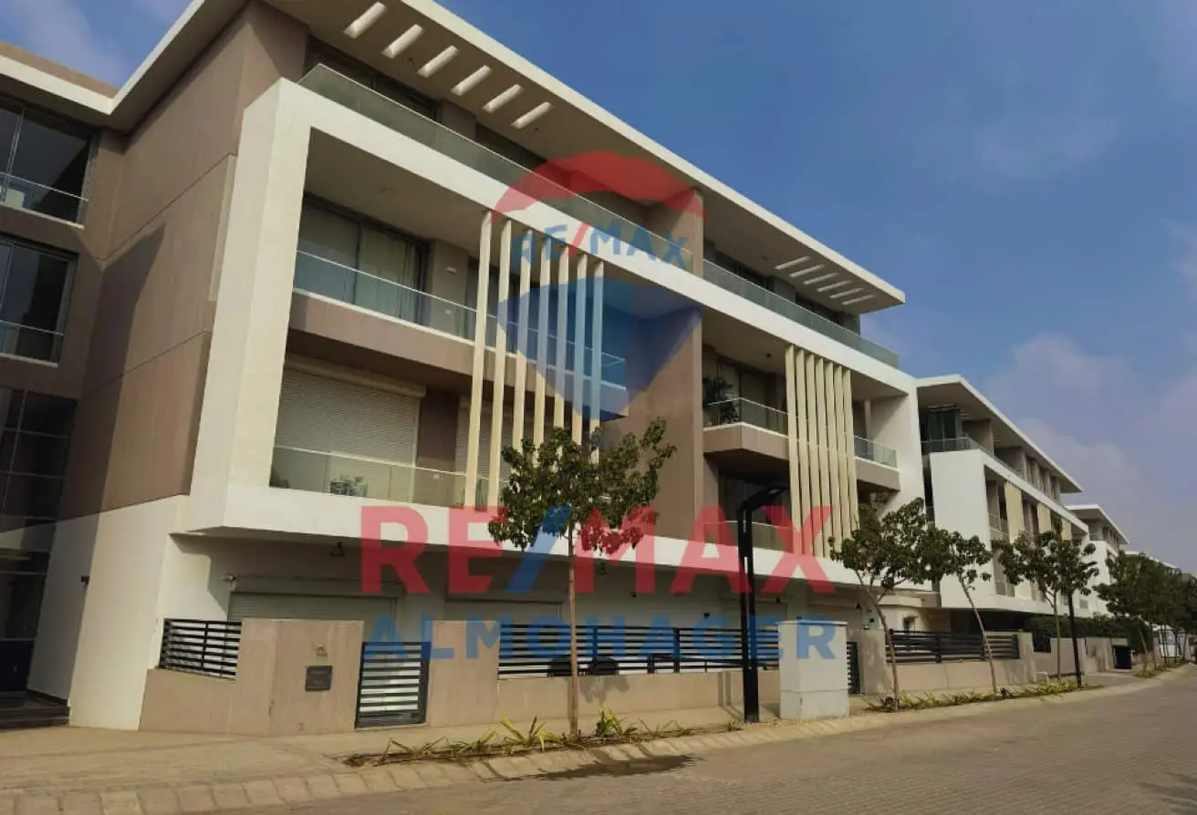 Apartment for sale in Joulz New Giza near landscape