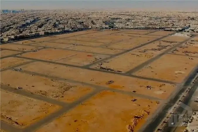 أرض تطوير تعليمي مرخصة للبيع بمدينة العبور