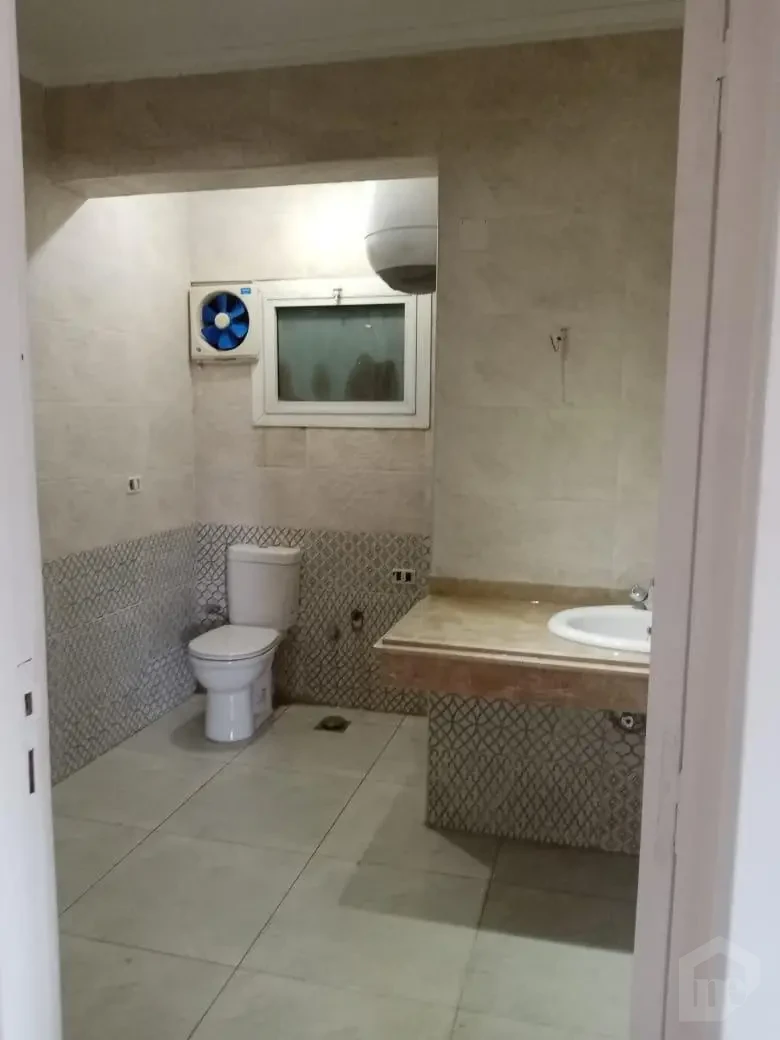 Fully Finished Apartment with Nile View in Zamalek | 245 sqm | 4 Beds | 3 Baths