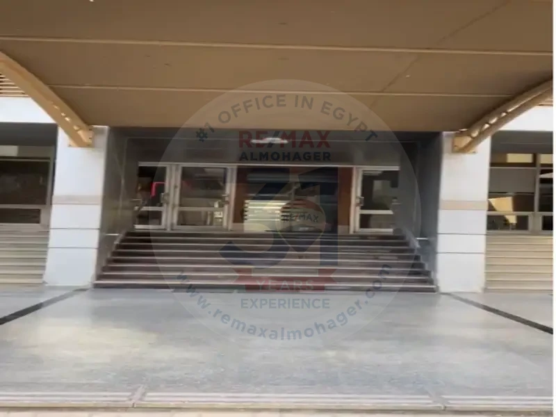 شقة فاخرة للبيع بالقاهرة