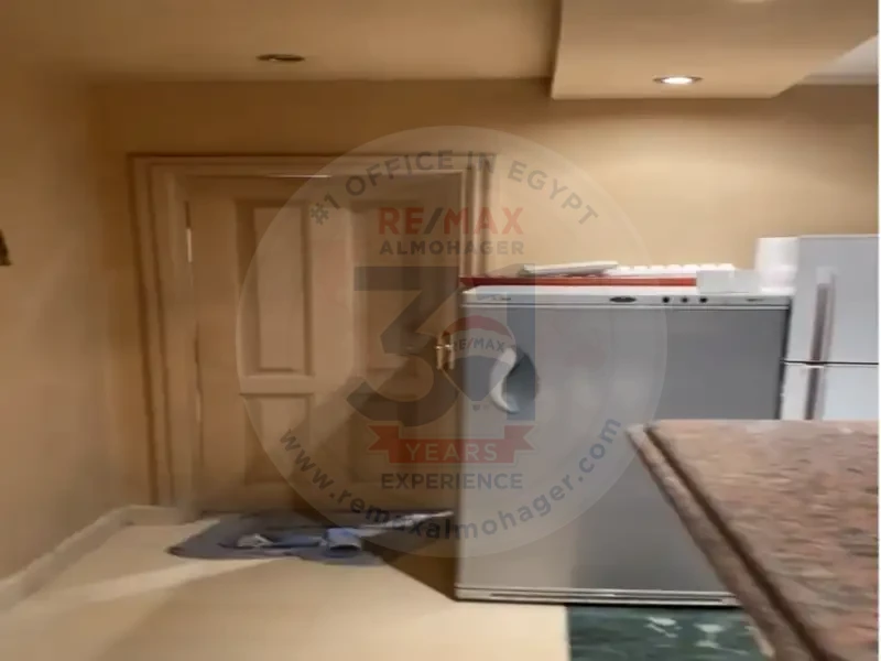 شقة للبيع بالمعادى القديمة