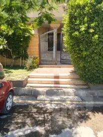 دوبليكس للايجار في القاهرة الجديدة الياسمين