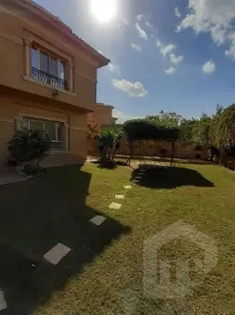 فيلا مستقلة 5 غرف للبيع في قطامية هيلز