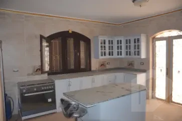 5 bedrooms Villa for sale Sheikh Zayed