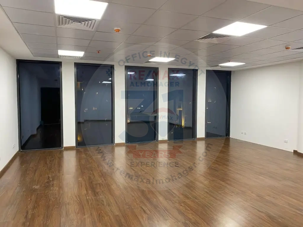 Offices for rent in Eastown, Fifth Settlement Compounds