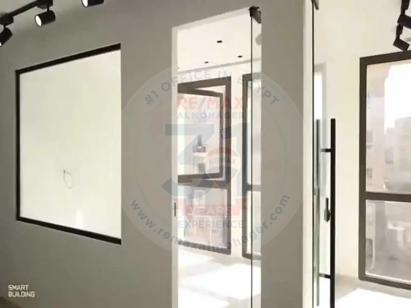 Office for rent in Fifth Settlement