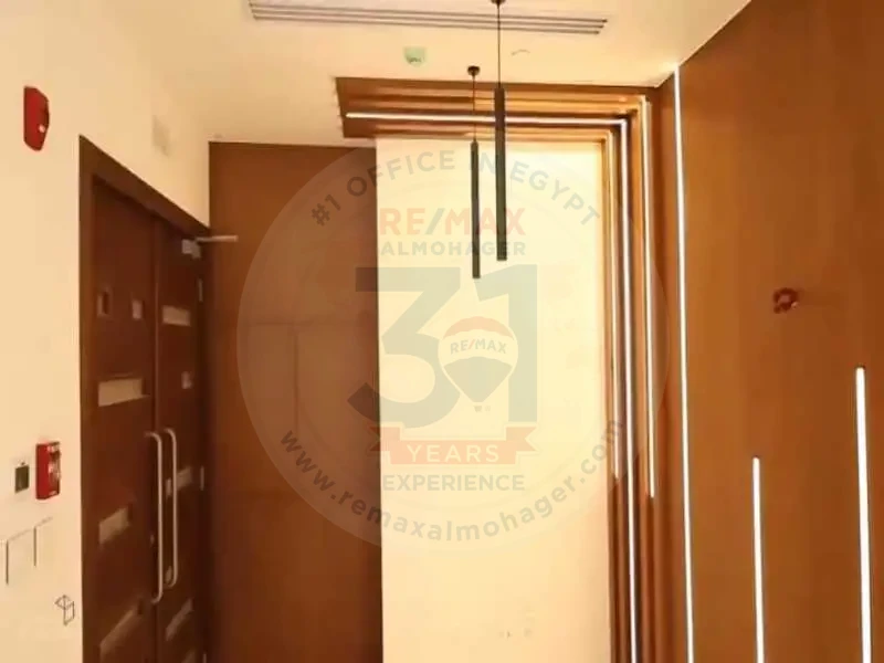 Office for rent in Mivida Business Park with modern finishing