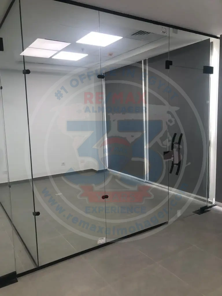 Office for rent in Mivida, 93 sqm, air conditioning