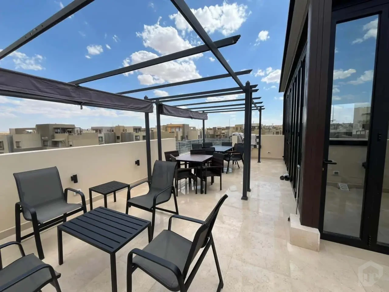 Penthouse for Rent in a Full-Service Compound
