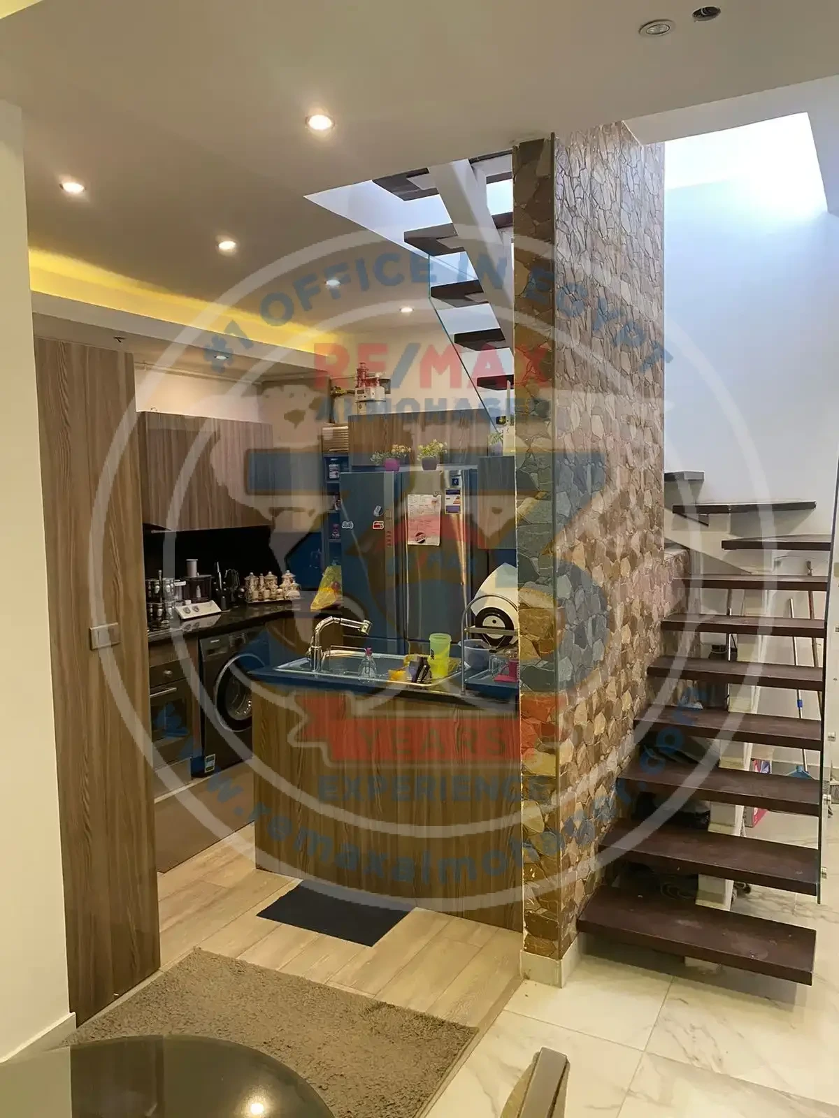 Penthouse for rent in Galleria Moon Valley View, open