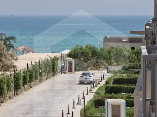 بنتهاوس للبيع بالعين السخنه