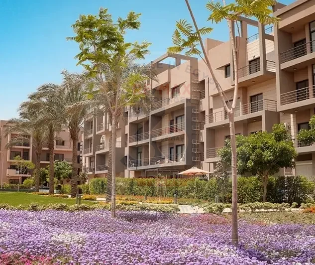 Penthouse for sale in Fifth Square , New Cairo 187m