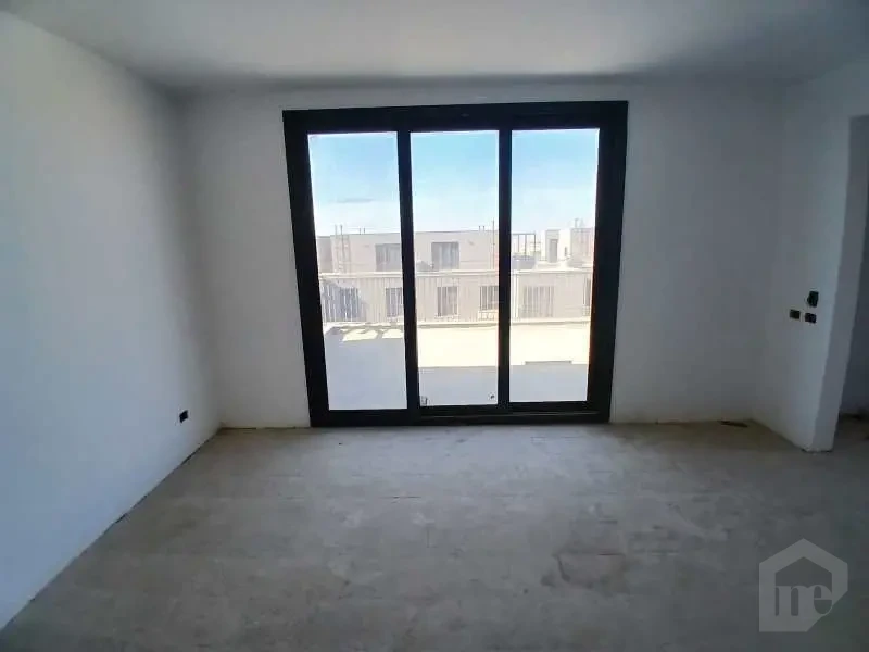 لبيع بنتهاوس في سوديك إيست أزاليا