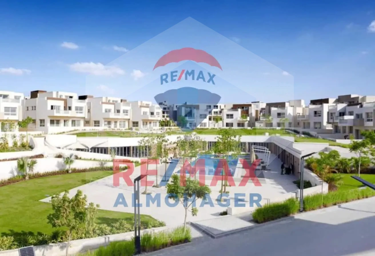 For Sale: 247 sqm Penthouse in Soleya INERTIA | Highest Point 6th October
