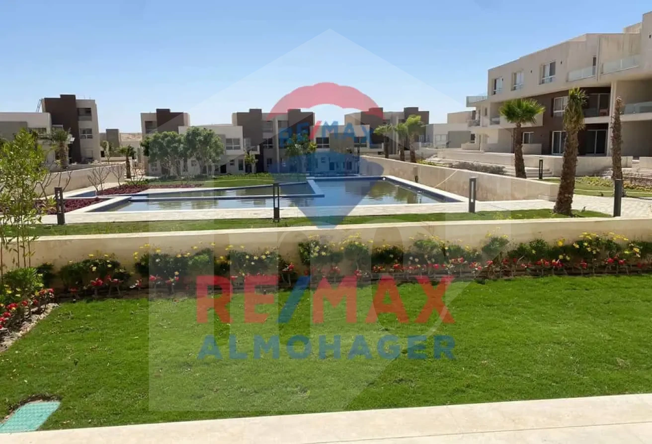 For Sale: Top Floor Penthouse 247 sqm | Soleya INERTIA Next to New Giza