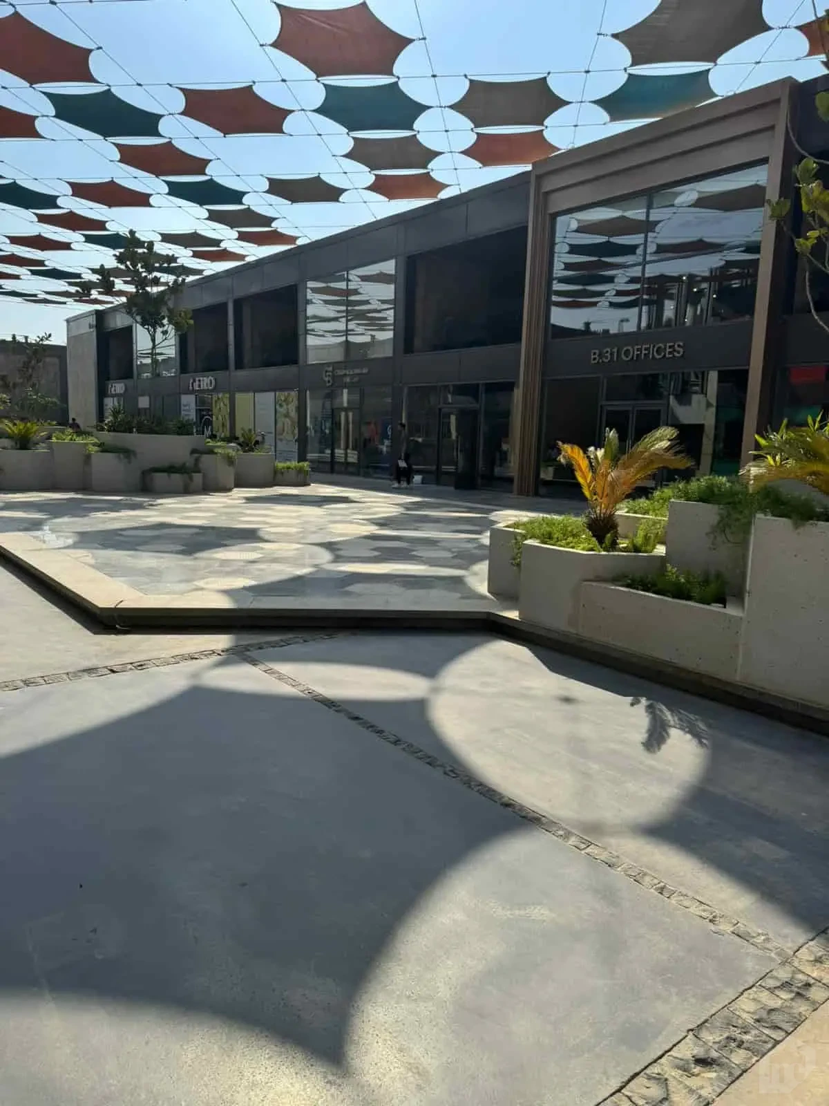 Commercial Space 101 sqm for Rent or Sale in Walk of Cairo | Sheikh Zayed