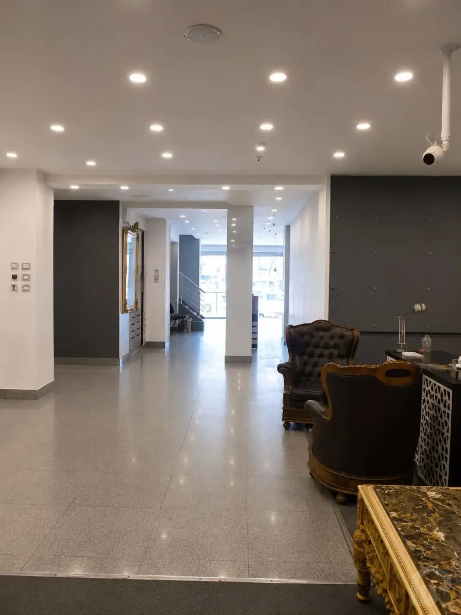 حدات تجارية للبيع المهندسين