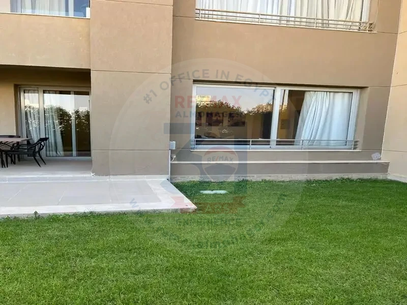 Palm hills compound