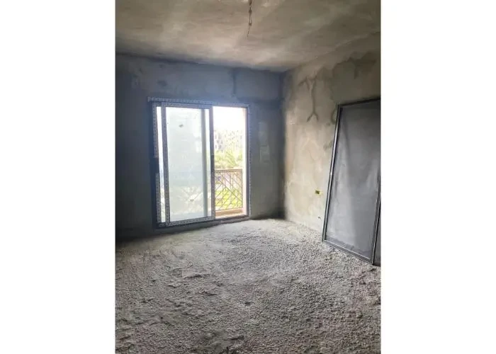 Semi-finished apartment for sale in Sodic Eastown balcony room