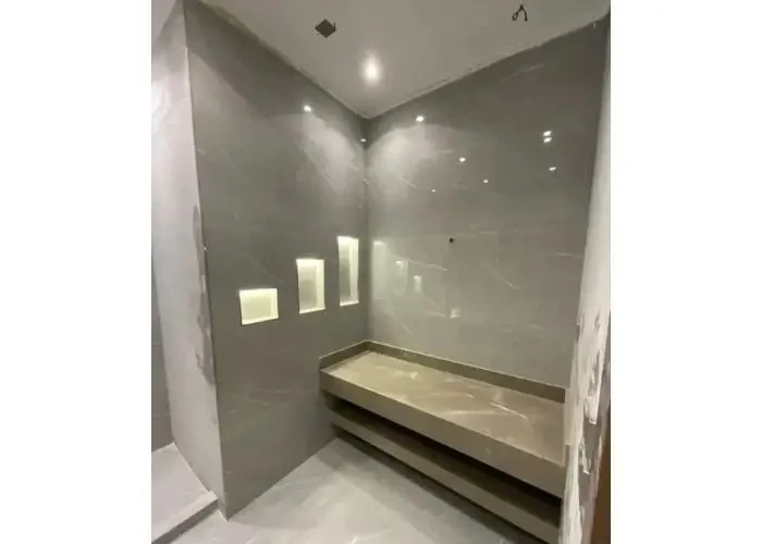 For rent In Les Rois Compound
