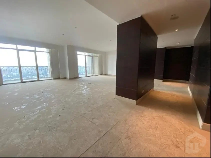 Hotel apartment for sale in Four Seasons Nile Plaza open hall