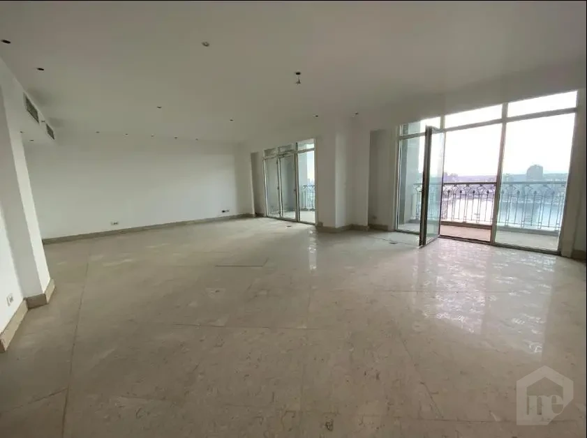 Hotel apartment for sale in Four Seasons Nile Plaza Nile view