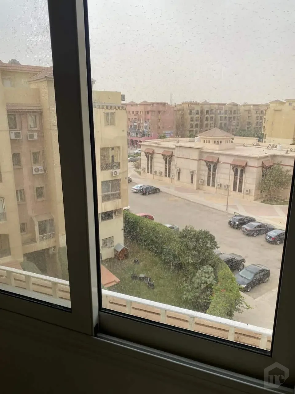 شقة ٣ غرف واسعة في حي الأشجار – تشطيب كامل، أسانسير