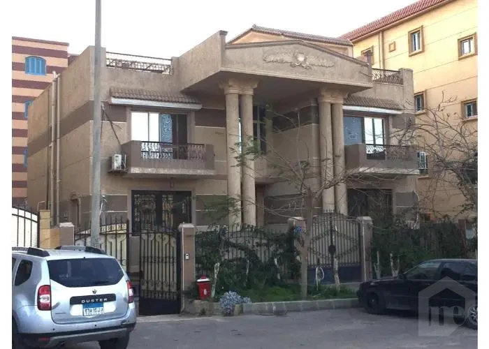 Villa For Sale