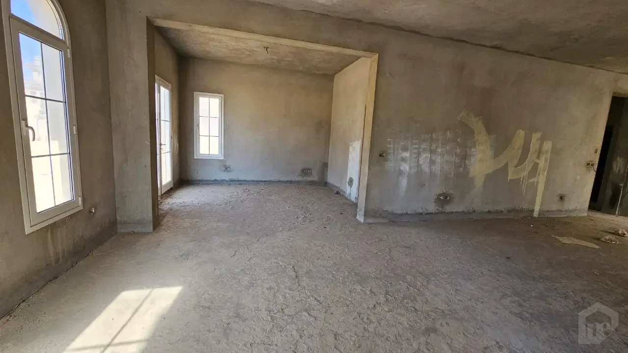 Standalone Villa in Hyde Park – El Garoubo