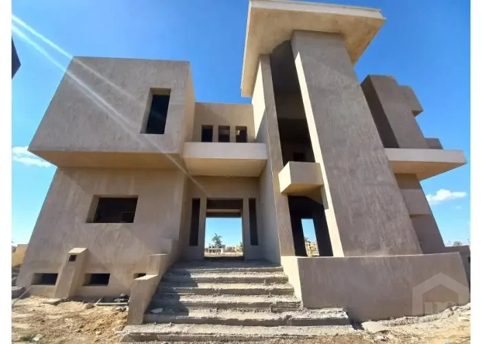 للبيع في سفينكس الجديده