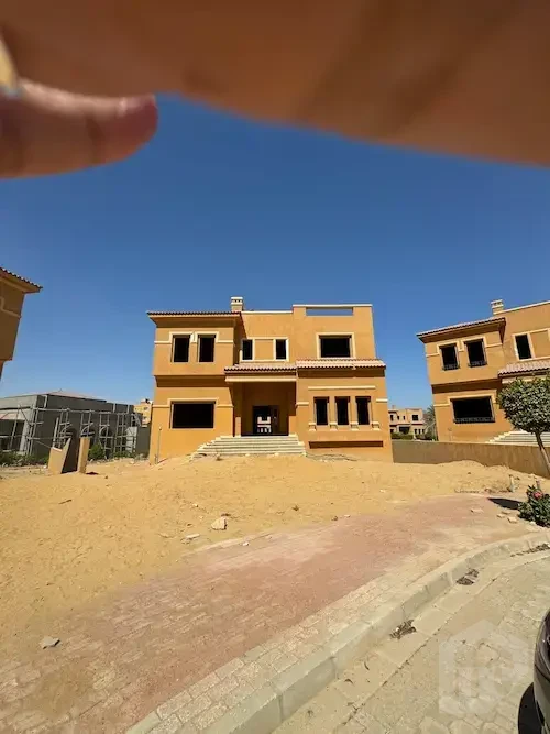 Standalone Villa for Sale in Katameya Gardens