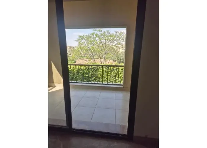 للبيع في ميفيدا فيلا متشطبه بالكامل