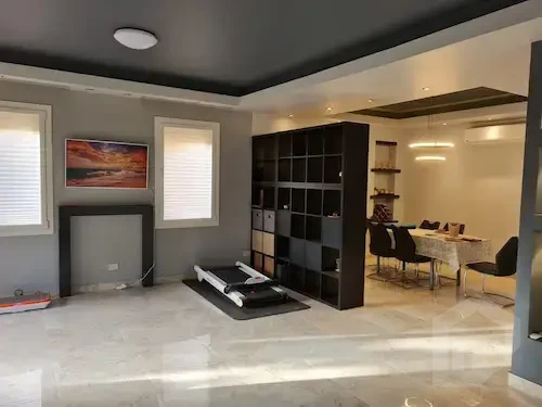 فيلا للبيع في ميفيدا التجمع الخامس ريسبشن واسع