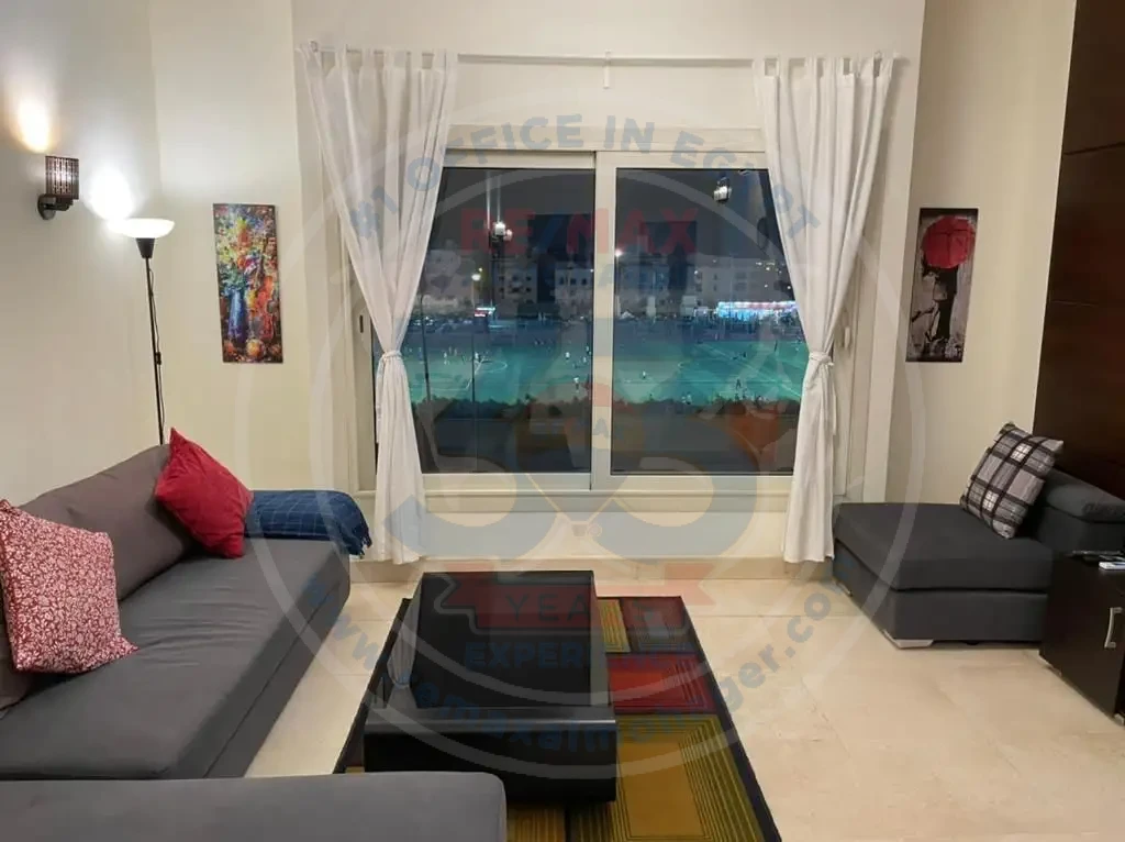 Studio for rent in Palm Hills