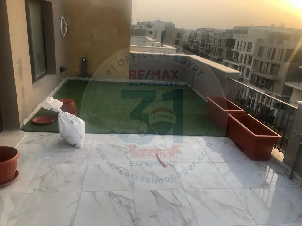 Studio 40m For Rent In Fifth Square