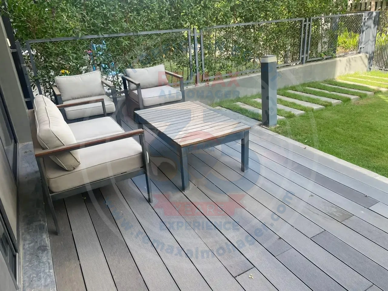 villa in Al Burouj with garden