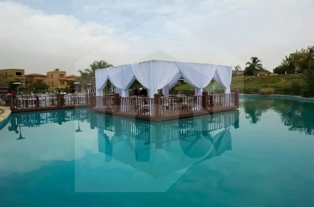 Townhouse for sale in Bellagio Compound direct view of the lake with premium seating area