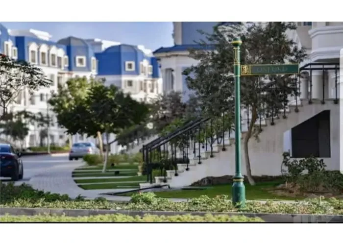 Town House For Sale In Mountain View Hyde Park