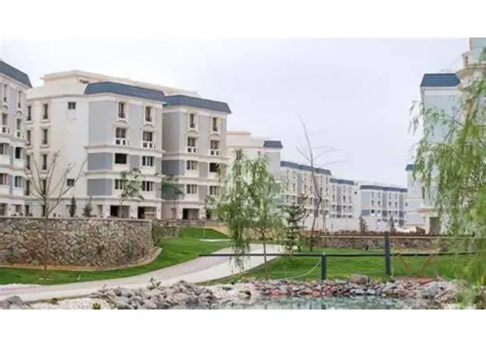 Mountain View Hyde Park For Sale