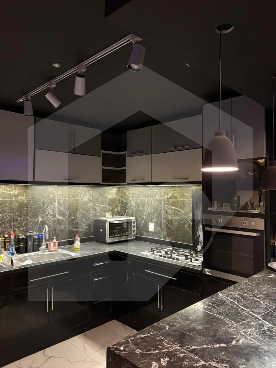 Townhouse for sale in Hyde Park compound fully equipped kitchen with modern finishes