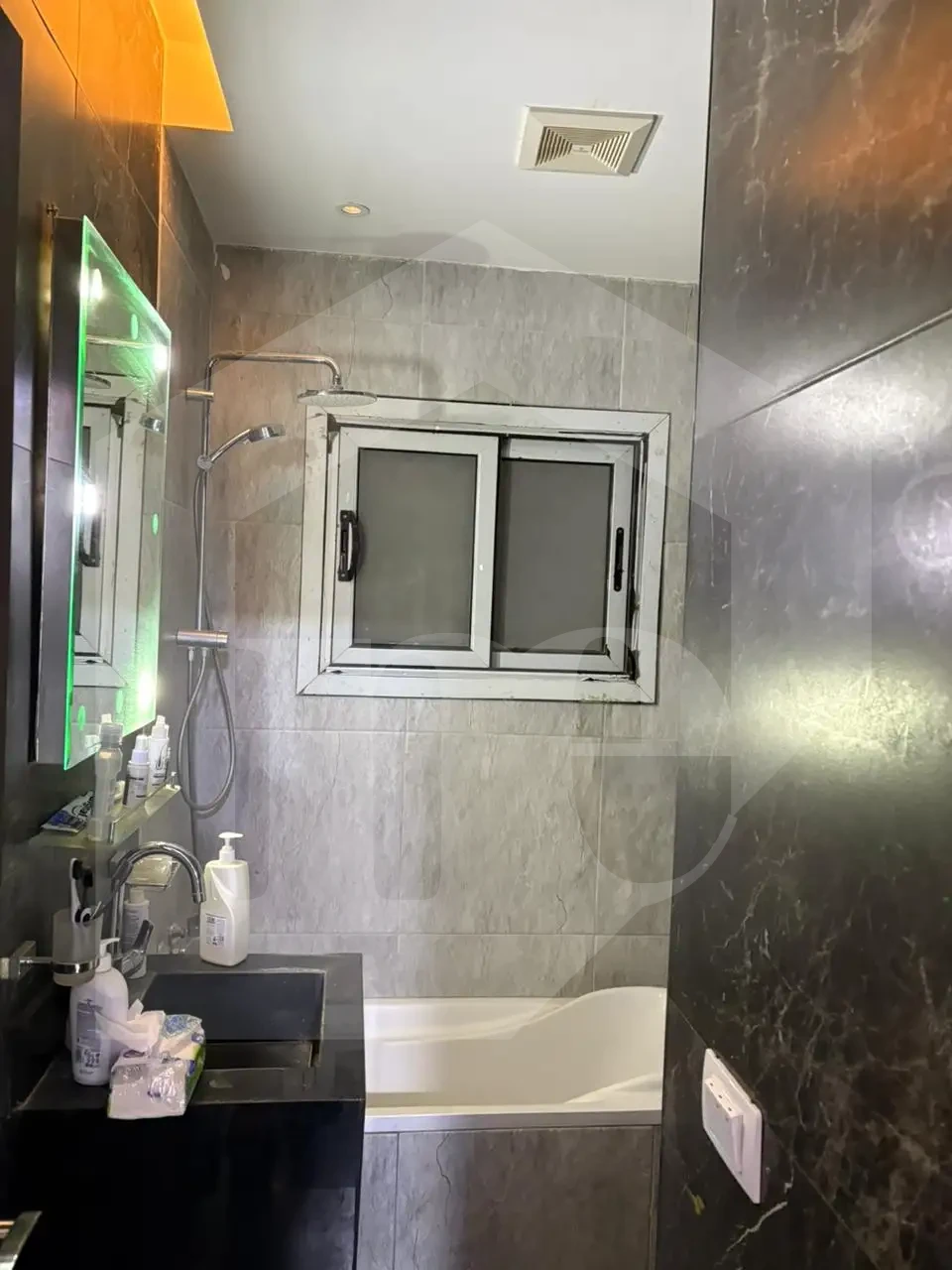 Townhouse for sale in Hyde Park compound bathroom with modern finishing and glass shower