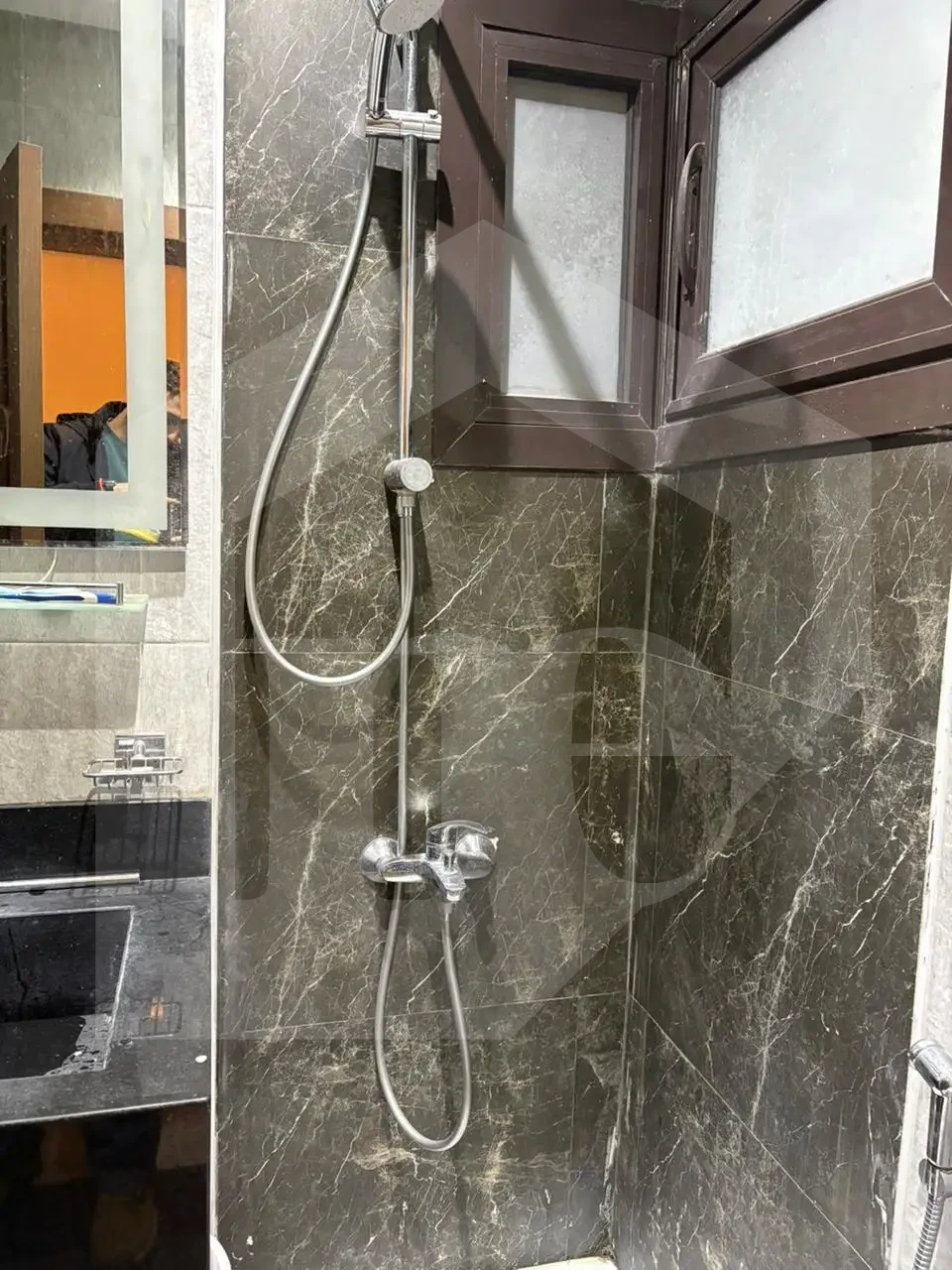 Townhouse for sale in Hyde Park compound shower area with modern design and premium tiles