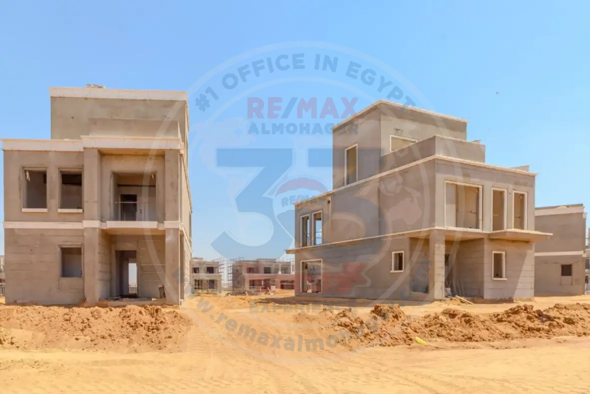تاون هاوس كورنر للبيع في زايد الجديدة