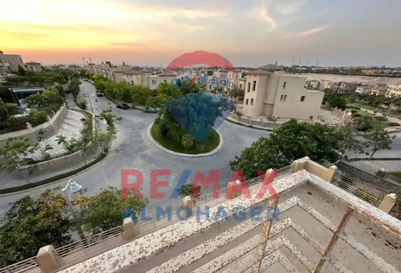 Townhouse for sale in Bamboo Palm Hills, 26th of July Corridor  Townhouse for sale in phase 7 ( Bamboo Palm ) - Palm Hills, 6th October Fully finished