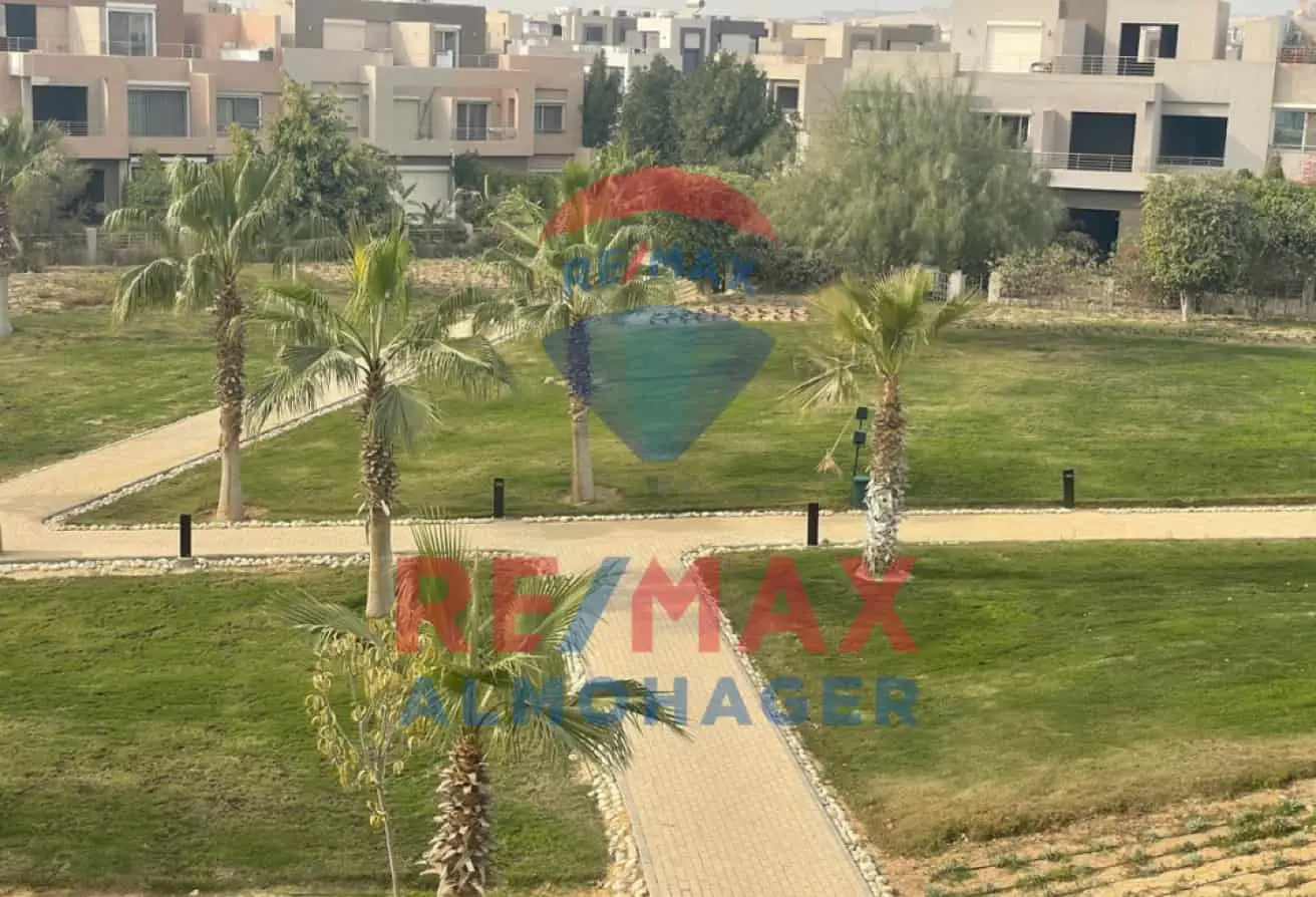 Townhouse for Sale in Golf Extension – Palm Hills, 6th of October