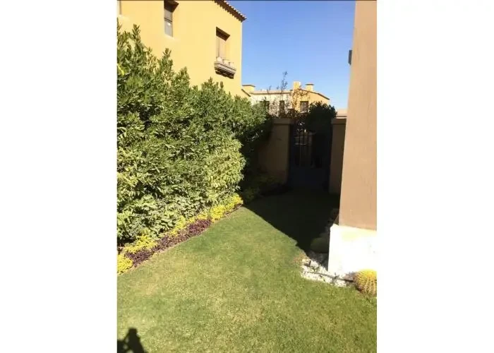 للبيع فيلا
