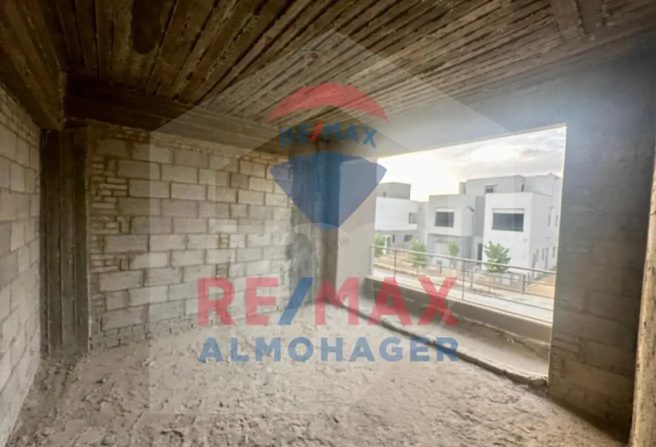 Beautiful Townhouse for Sale - Woodville Palm Hills, 6th October