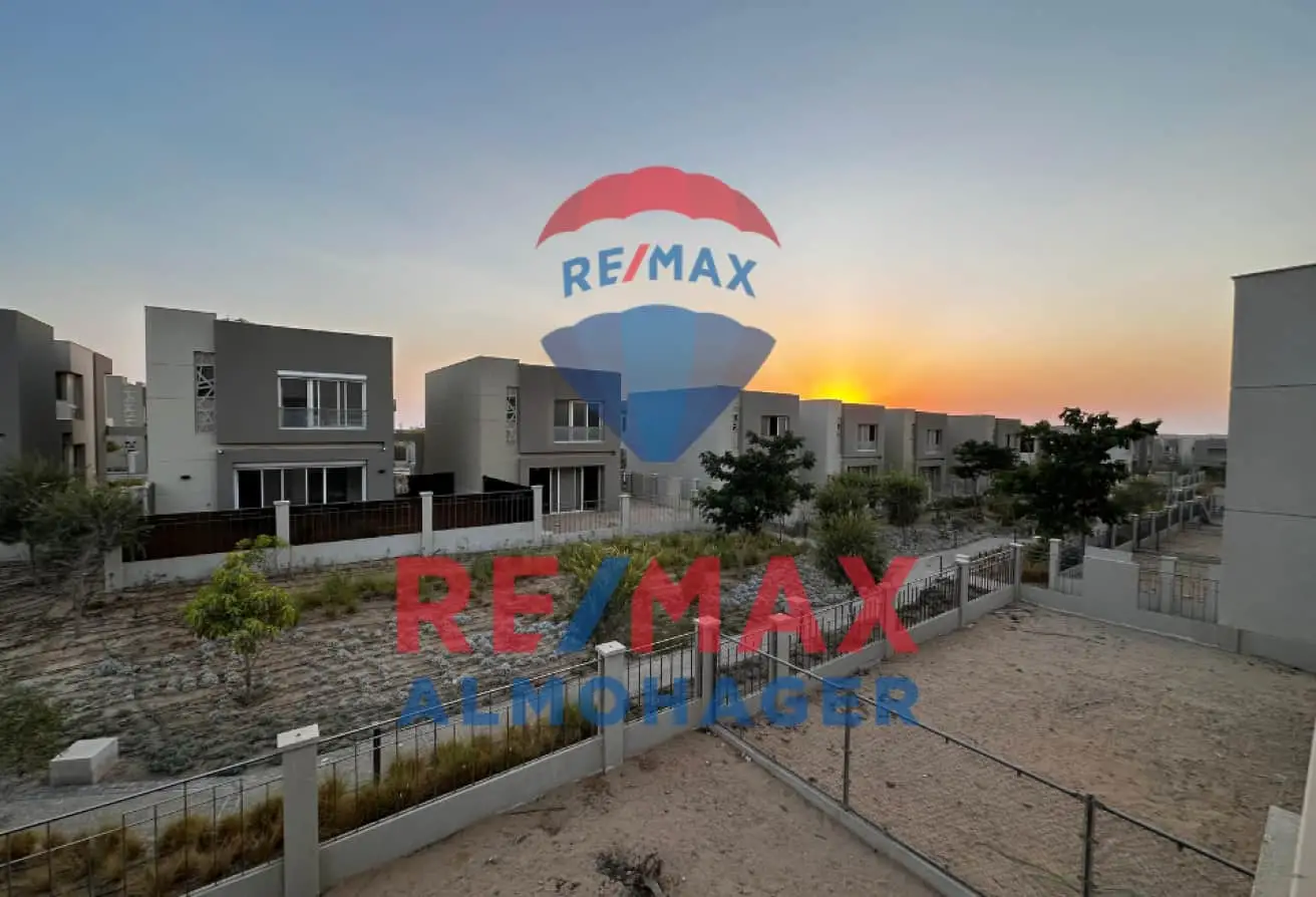 For Sale | Corner Townhouse in Palm Hills Badya – Delivery in 2 Years