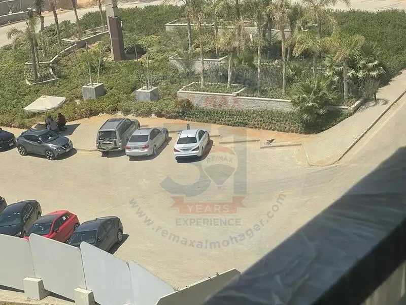كمبوند تريو جاردنز التجمع الخامس